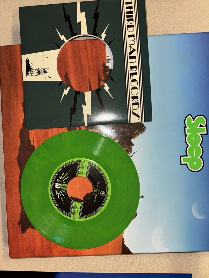 Sleep – Dopesmoker 4xLP Box Set Third Man Records Weedian Green Vinyl + Posters - Image 4 of 4