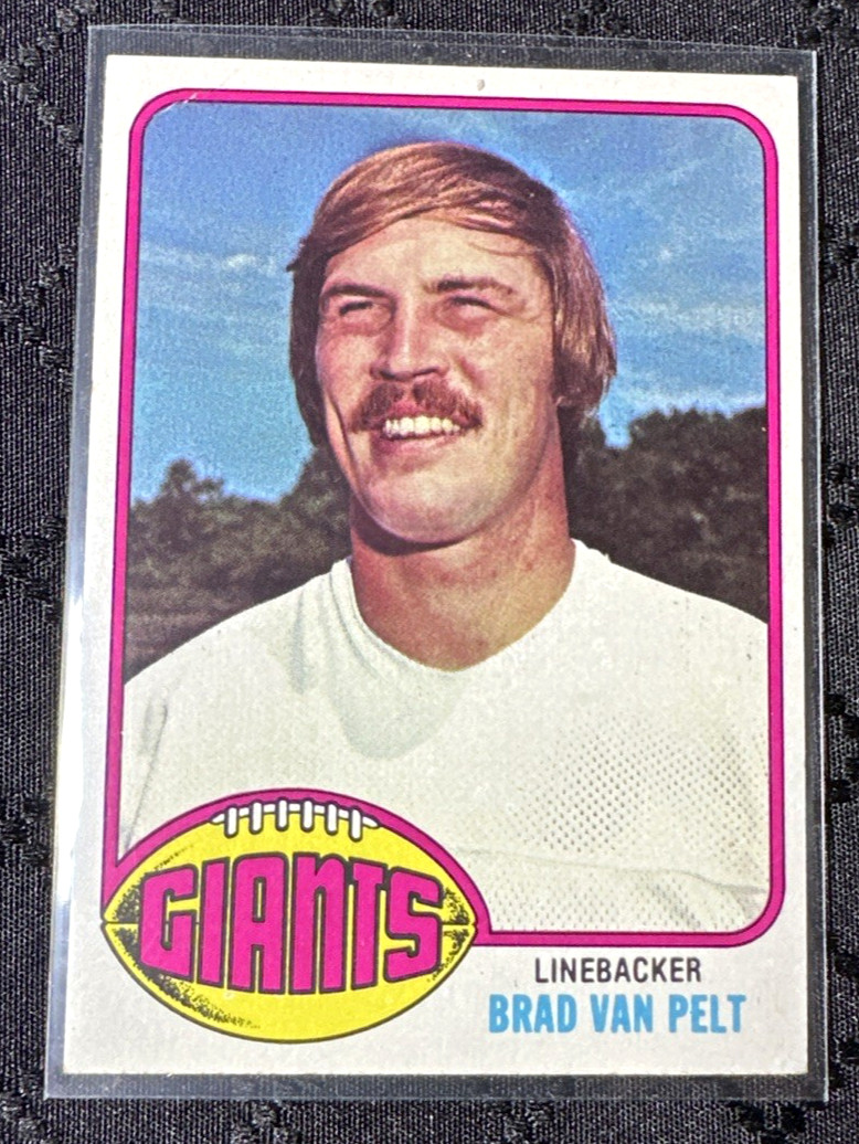 BRAD VAN PELT 1976 FOOTBALL CARD Topps #509 Rookie Rc rare NEW YORK GIANTS LB VG