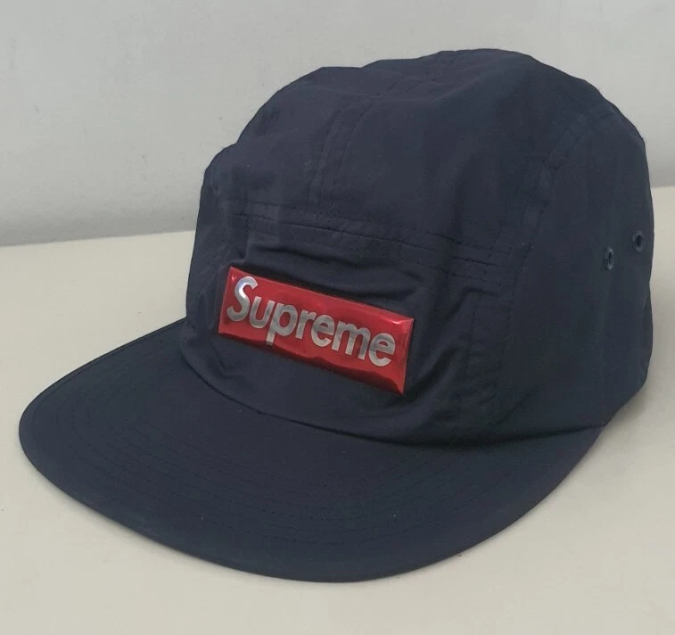 Casquette de camp logo métal liquide suprême FW17 chapeau bleu marine logo boîte rouge