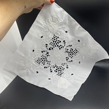 Lot of 4 Linen Napkins Hanky Doilies Embroidered Lace Hemstitching Fancy Floral