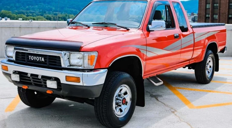 VINTAGE RETRO STYLE VINYL GRAPHICS DECALS SET FIT   89/94 TOYOTA PICKUP - Image 4 of 4