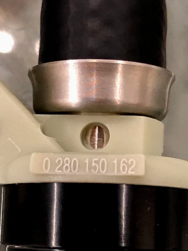 Jaguar v12 HE injector set 0280150162 injectors - Picture 2 of 2