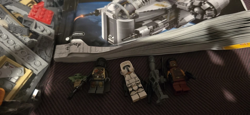 LEGO Star Wars 75292 The Razor Crest, photo 2 of 2