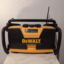 Dewalt DW911 Heavy Duty Job Site FM/AM Radio - Tested - Working