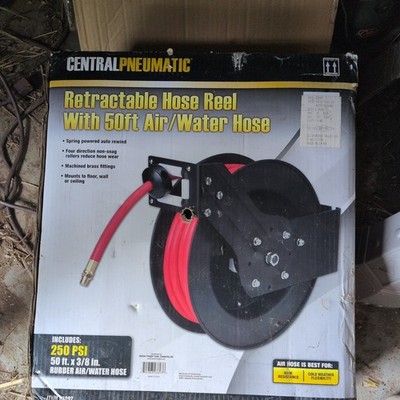 Central Pneumatic 93897 Retractable Hose Reel