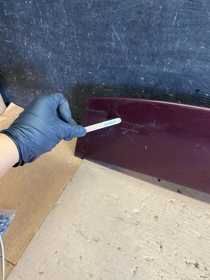 Pontiac Bonneville GXP 2004-2005 alerón trasero maletero OEM S1497 DG Foto 4 de 4