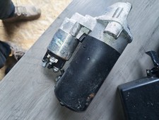 BMW E60 E61 E65 E90 E92 E83 X3 E70 X5 3.0d M57N2 Starter Motor Bosch