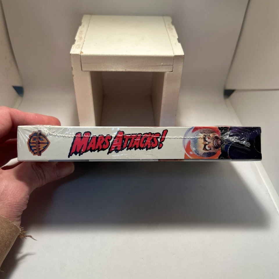 Mars Attacks! (VHS, 1997 Release) NEW FACTORY SEALED Watermarks Tim Burton! - Image 3 of 4