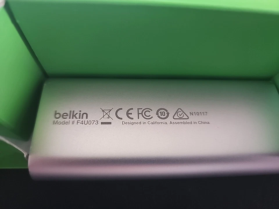Belkin F4U073 4-Port USB 3.0 hub SuperSpeed Ports Mac devices only NEW Open Box  - Image 4 of 4