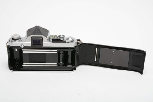 Nikon F2 35mm Spiegelreflex Body mit F Sucher, sehr gepflegt & präzise, zeitlos - Bild 13 von 13