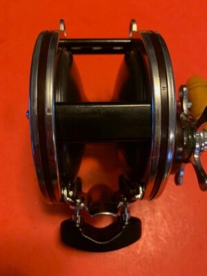 CUSTOM BUILT PENN MASTER MARINER NO. 349 WITH NEWELL SPOOL & BARS