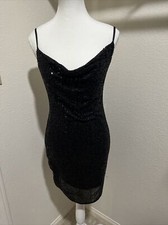 GUESS NWT Womens knit Sequined Bodycon Party Dress Black S msrp $89.99