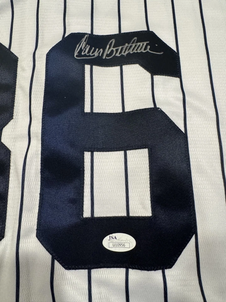 FUTURE HALL OF FAMER CARLOS BELTRAN SIGNED AUTO NEW YORK YANKEES JERSEY JSA CERT - Image 3 of 4