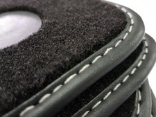 Fußmatten für Mercedes E-Klasse W210 Bj.95-03  einzigartiger NubuksaumVelours 
