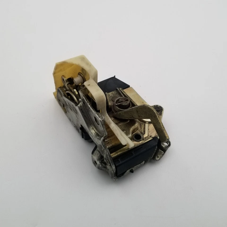 Actuador de pestillo de cerradura de puerta trasera izquierda Mercedes W124 300D 300TE 260E 1986-1995 Foto 4 de 4