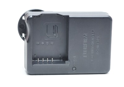 FujiFilm OEM BC-W126s AU/NZ Charger For NP-W126s Battery XT3 XT10