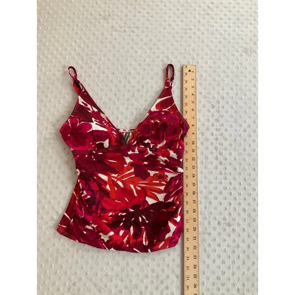 Camiseta Tankini Tommy Bahama Roja Tropical Floral Correas Ajustables Escote en V Grande Foto 2 de 4
