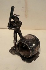 Magnifique bague de serviette ancienne doublure argent studios batteur de baseball figurine