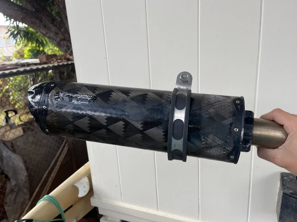 Yamaha FZ1 FZ1000 2006-2015 Fazer Two Brothers silenciador tubo lata Foto 2 de 4