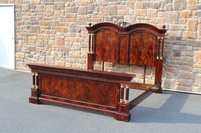 Drexel Heritage Mahogany King-Size Bed From the Nine Elms Collection