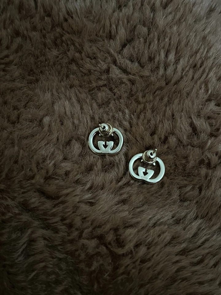 Pendientes Gucci Doble G Foto 3 de 3