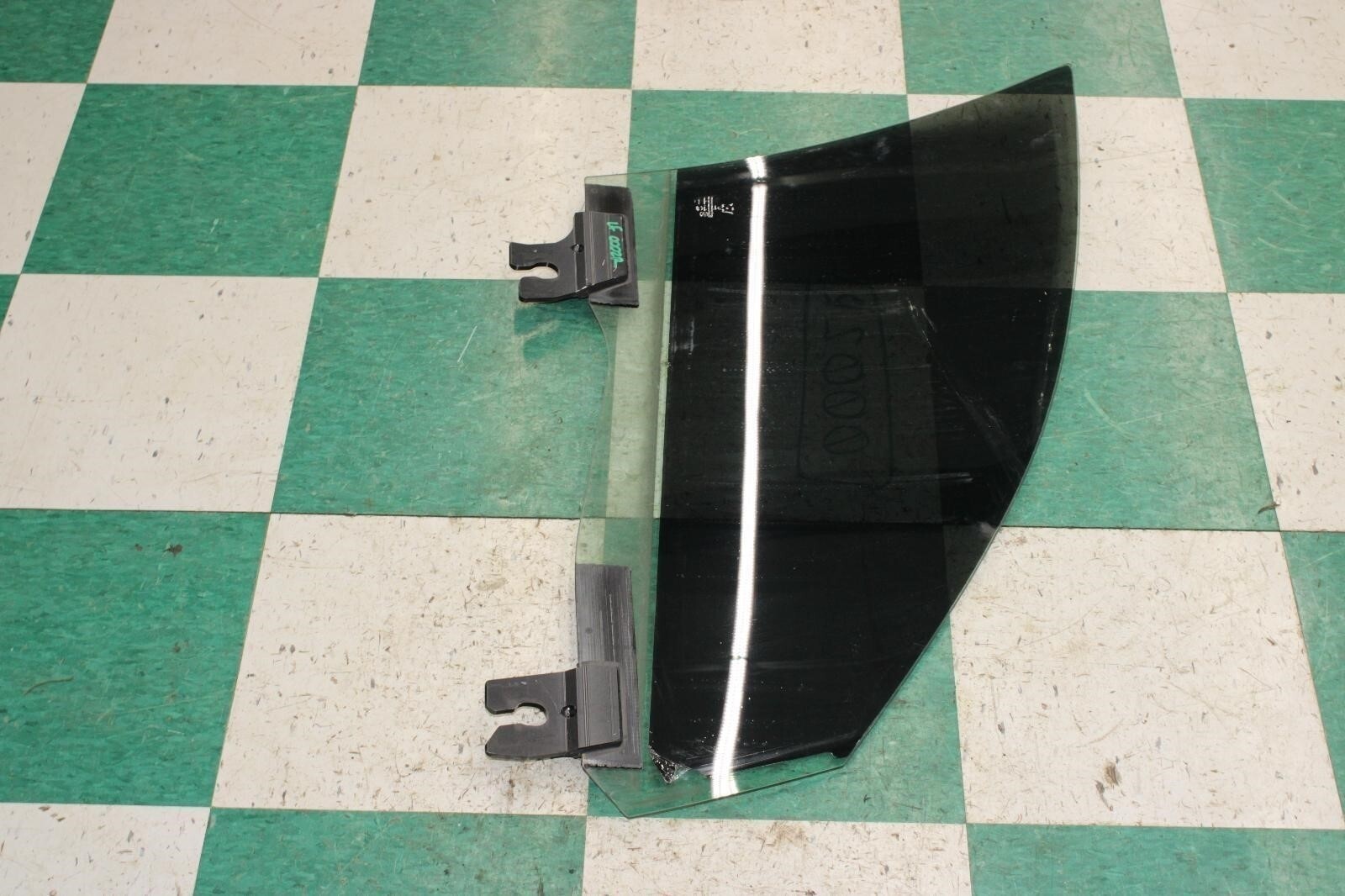 14-22 Ghibli *TINTED* Front Driver Side LH Power Door Locking Latch Factory OEM