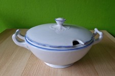 Alte Suppenterrine mit Deckel - blauer Rand - MC 1890