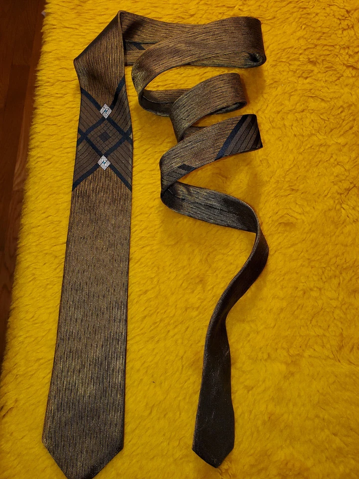 BUGLE BOY AÑOS 80 ~ CORBATA PARA HOMBRE ~ BRONCE, DORADO, NEGRO ~ POP AVANT GARDE NEW WAVE ~ 56" Foto 2 de 3