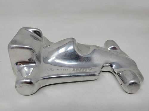 Infiniti Indy Race Car Hoselton Sculpture -Signed and Numbered - Picture 3 of 7