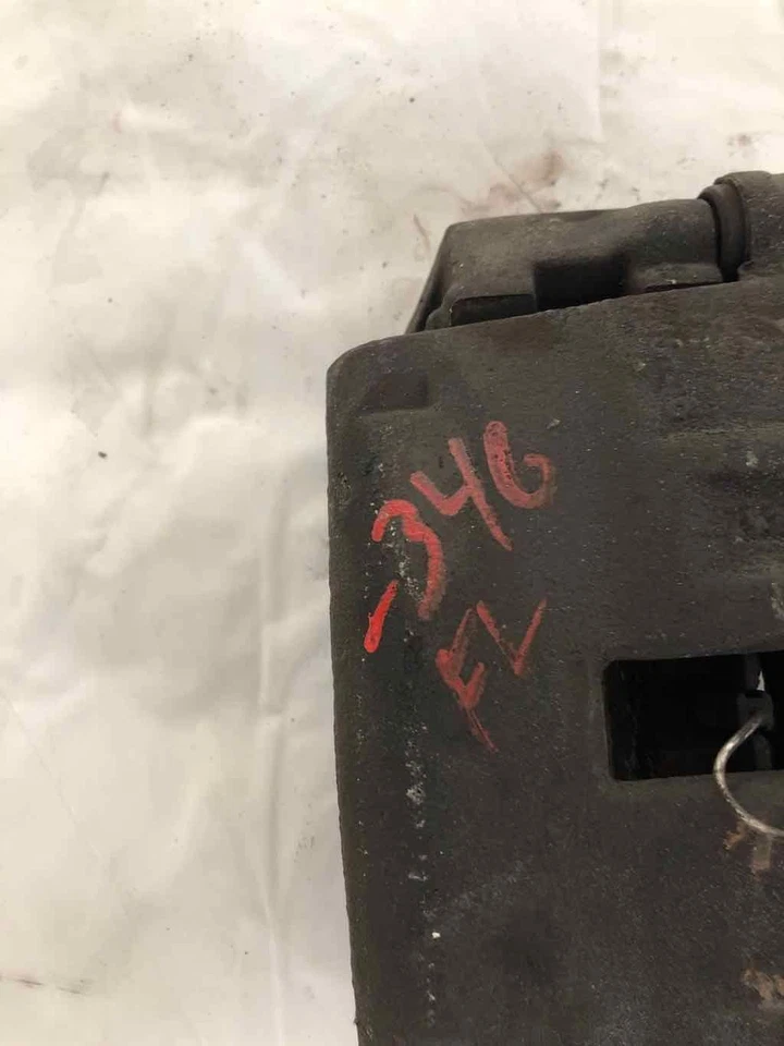 Pinza de freno de disco delantera izquierda Dodge Sprinter 3500 2002-2006 lado del conductor izquierda Foto 4 de 4