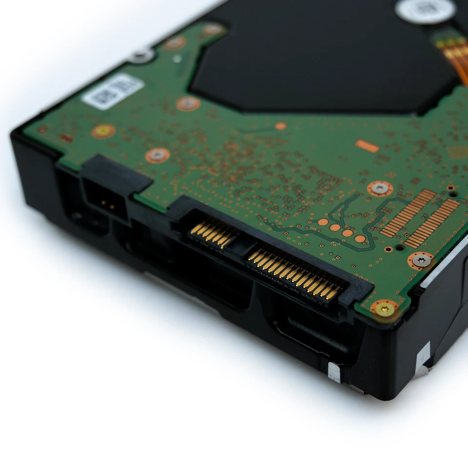 WD Ultrastar DC HC550 18TB SAS 12GB/s 3.5" HDD WUH721818AL5204 0F38353 - Image 3 of 4