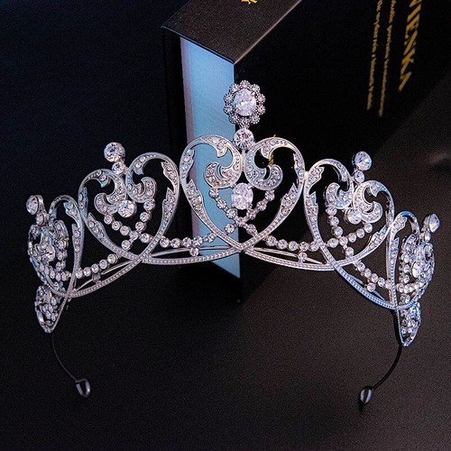 Zirconia Bridal Crown Heart Shaped Tiara Rhinestone Princess Wedding Headpiece