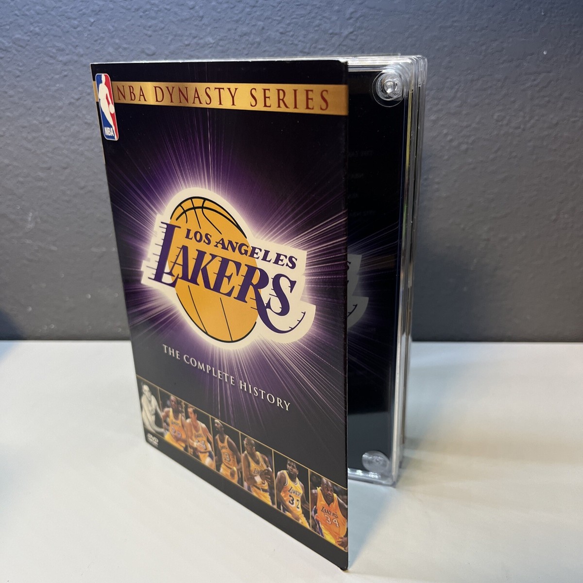 スポーツ・フィットネス Los Angeles Lakers: The Complete History NBA Dynasty Series - Los Angeles Lakers: The Complete History (DVD