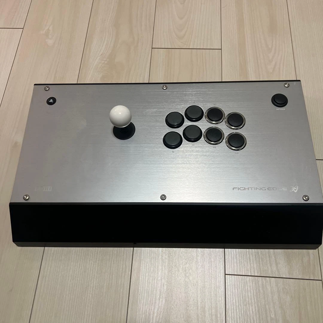 HORIファイティングエッジ刃 FIGHTING EDGE PS4/PS5/PC Hori Fighting Edge Review - The Arcade Stick