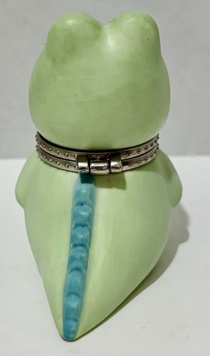 HALLMARK PORCELAIN ALLIGATOR “MY FIRST TOOTH” TRINKET BOX~2.5” TALL - Picture 3 of 6