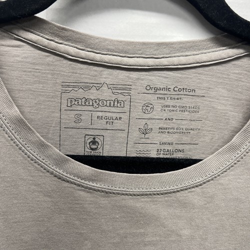 Patagonia Shirt Men Extra Small Gray Buffalo Logo Responsibili-Tee Vintage - Picture 3 of 5