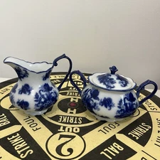 Vintage 80s Cracker Barrel Blue and White Porcelain Creamer Sugar W Lid Bowl Set
