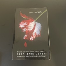 New Moon by Meyer, Stephenie