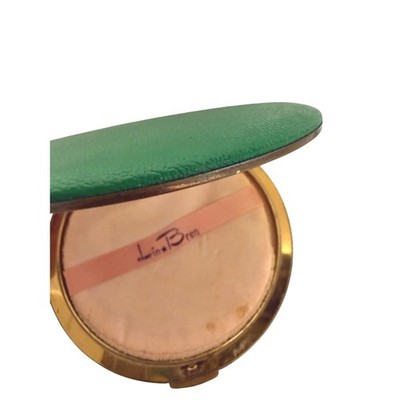 Vintage MCM Lin-Bren Green Faux Leather Powder Compact Gold Tone Mirror VTG Puff