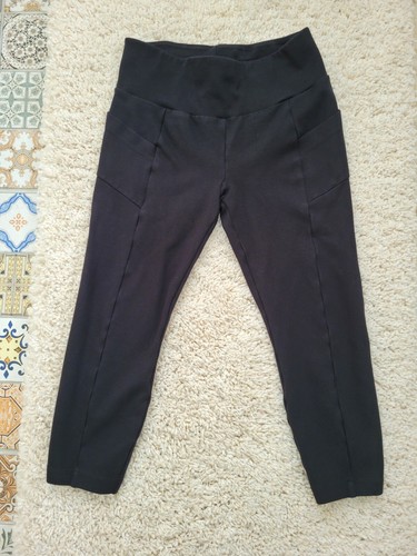 CAbi 5686 Size Small Black Relaxed 