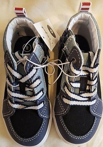 Cat & Jack Brand Boys Stephan Sneakers Black/Navy Shoe-4 Sizes CLEARANCE - Picture 6 of 12