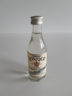 Ronrico Puerto Rican Rum White Label 0,05L 40% alte Abfüllung RAR !!!