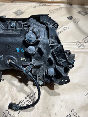 2020 kawasaki z900 headlight - Picture 7 of 8