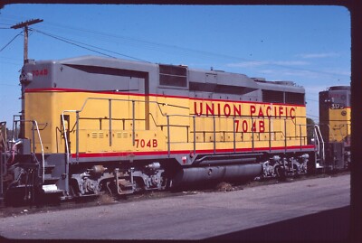 Original Rail Slide - UP Union Pacific 704B Salt Lake City UT 5-10-1981