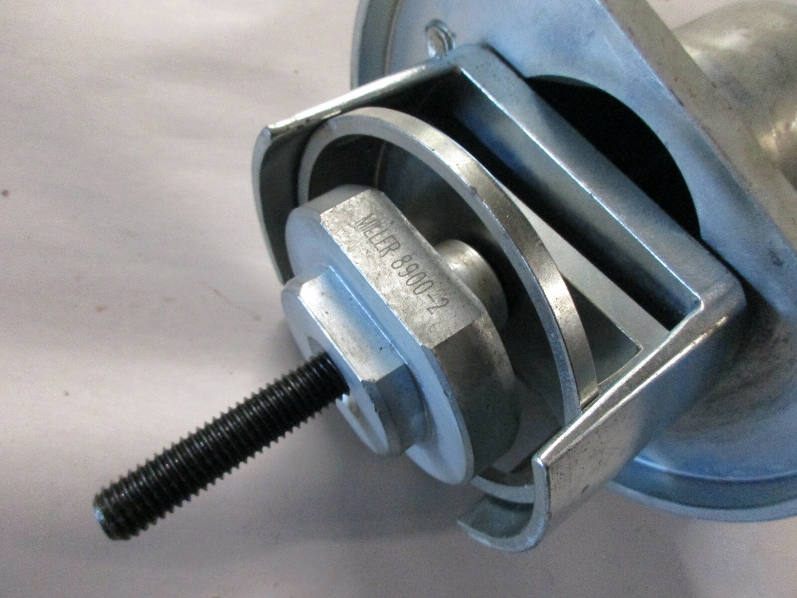 MILLER TOOL 8900 NAG1 AUTOMATIC TRANSMISSIONS SPRING COMPRESSOR