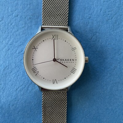 Skagen SKW2874 1ATM Silver Mesh Band Quartz Nillson Three-Hand Minimalist  Watch