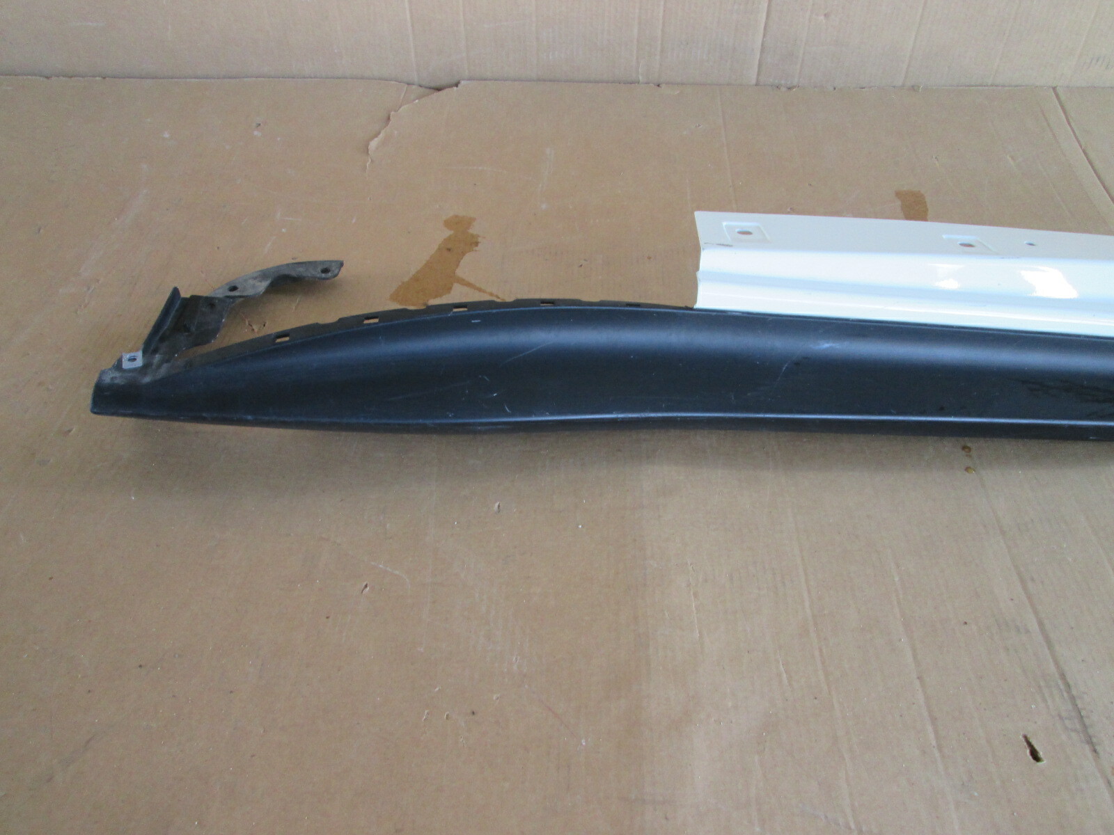 Ferrari F12 Berlinetta RH Rocker Panel / Side Skirt # 84306200  / 84306110