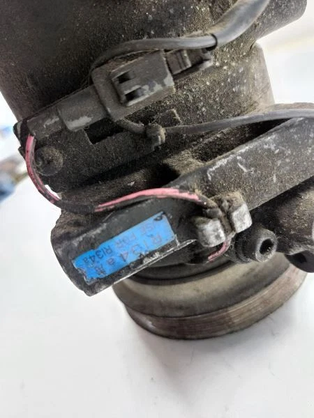 1993-1996 Nissan Altima AC Compressor Thru 10/95 OEM 926001E412 - Image 4 of 4