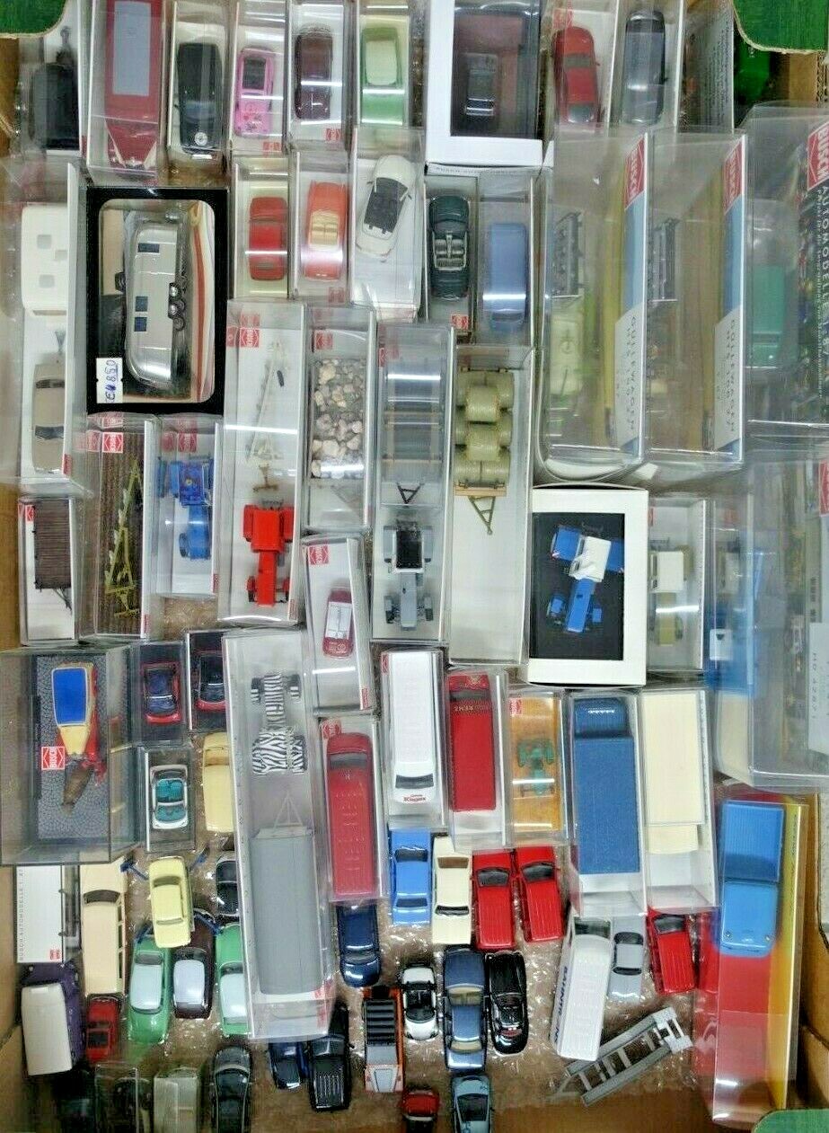 Foto 1 di 300