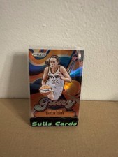 2026 Panini Prizm WNBA Groovy CAITLIN CLARK #8 Silver Prizm Indiana Fever